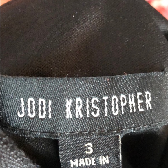 Short Formal dress, choker collar and open back! - Picture 5 of 5